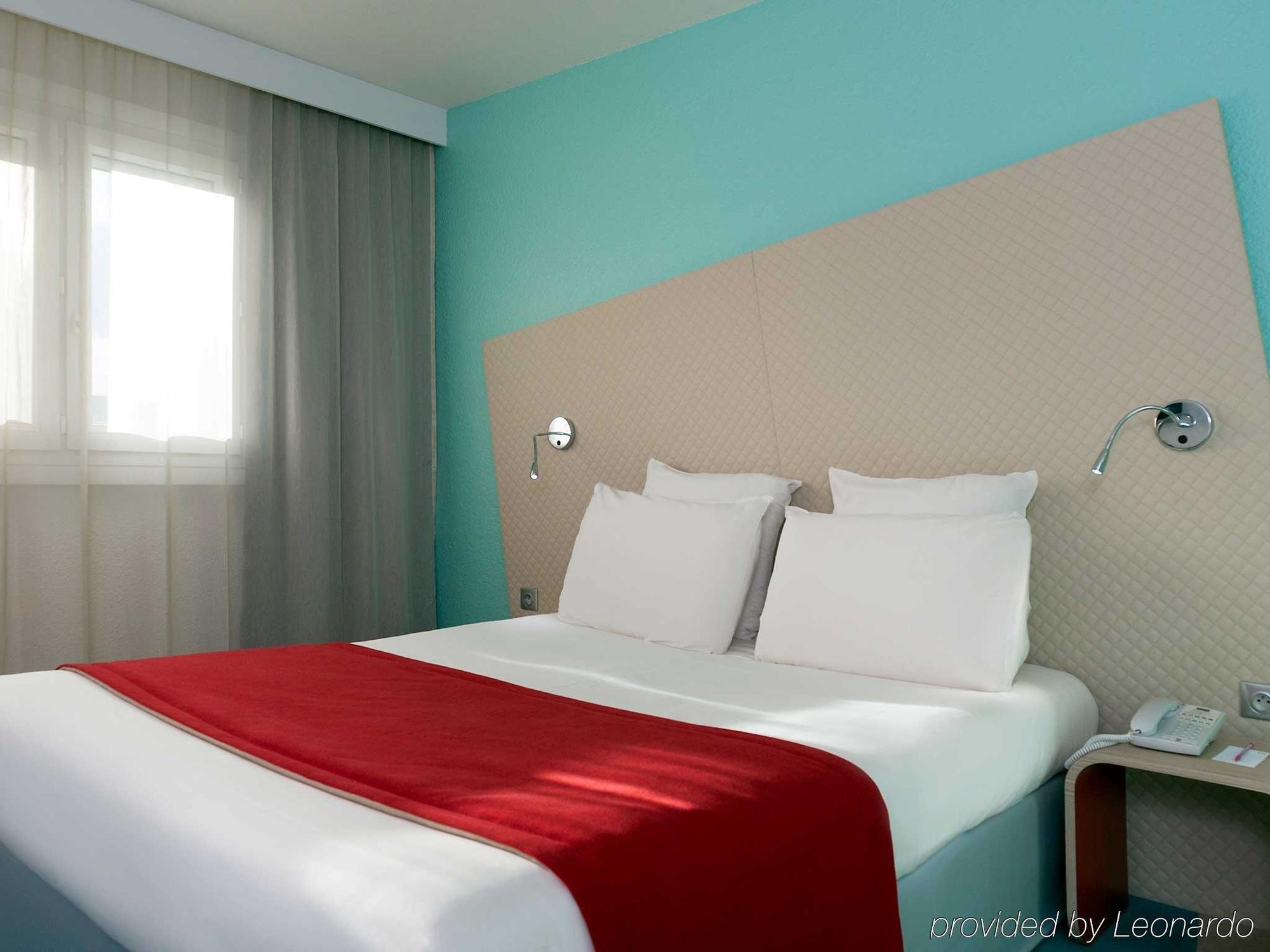 Mercure Paris Le Bourget Aeroport Ле-Блан-Мениль Экстерьер фото